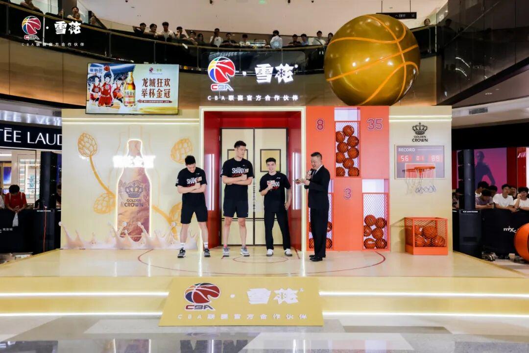 官方：邓卓翔再次出任武汉三镇主教练，并继续兼任体育总监